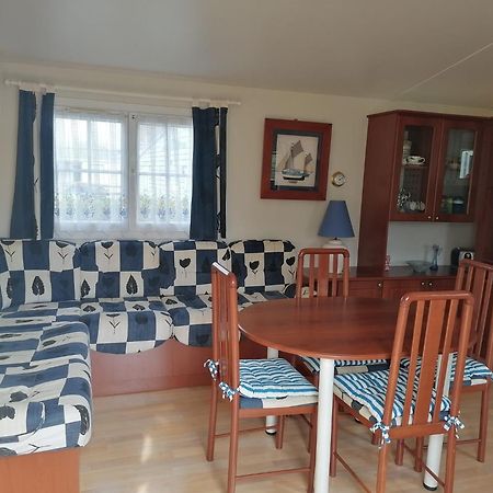 Mobil-Home Dans Camping Municipal Kermaria-Sulard Экстерьер фото