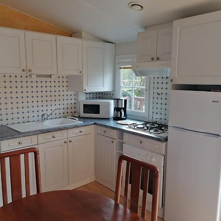 Mobil-Home Dans Camping Municipal Kermaria-Sulard Экстерьер фото